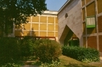 Ampliamento della TATE GALLERY CLORE GALLERY - Londra Stirling e Wilford 